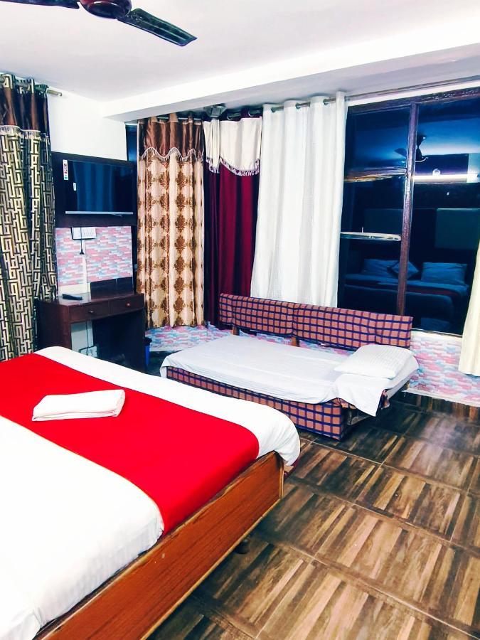 Hotel Holiday Plaza Dalhousie - Near Ghandhi Chowk Mall Road Exterior photo